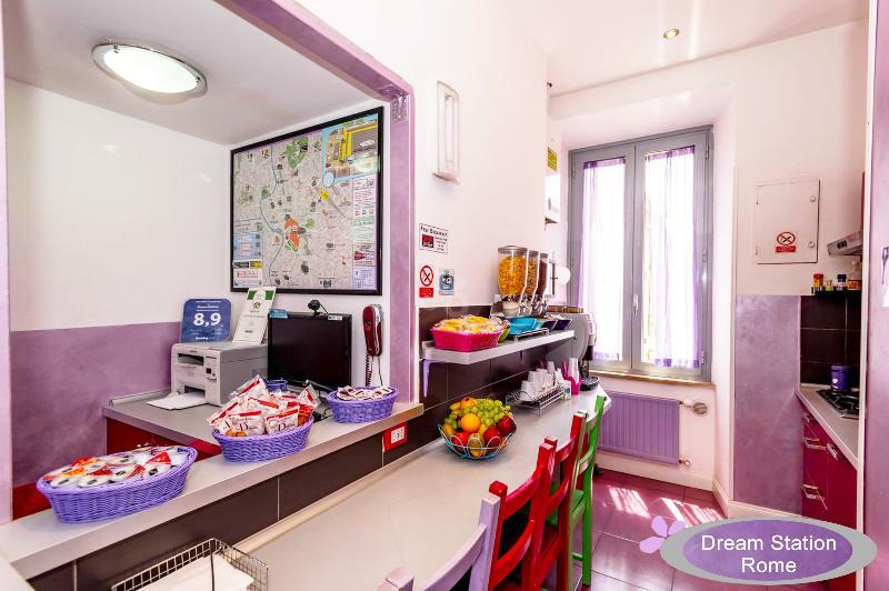 Dream Station Bed & Breakfast Рим Екстериор снимка